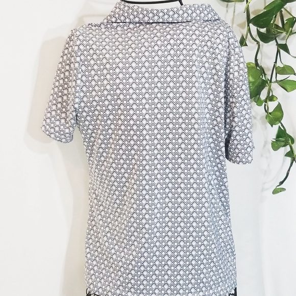 **SOLD** Diamond Pattern White Golf Stretch Polo - Picture 8 of 8
